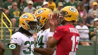 Aaron Rodgers, Jimmy Graham connect first day of training camp