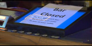 COVID-19 task force votes to keep bars closed in Clark County