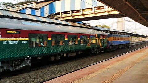 Sunset and the Queen | 12123/Deccan Queen | at Kalwa Station | WCAM -3 |