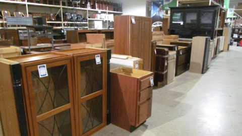 How to buy used furniture and save big bucks