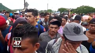 US, Mexico negotiate options for handling migrant caravan
