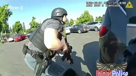 Body cam cop Exclusive filming: the moment a criminal robbed a medical center was shot!