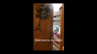 Room Tour! Please Watch!