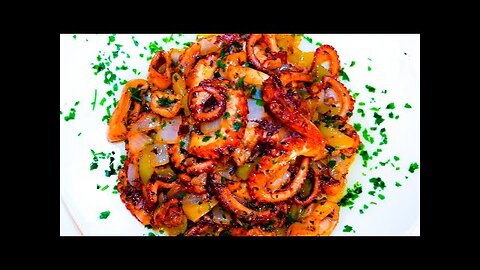 Chinese Style Spicy Garlic Stir Fry Octopus/Calamary. Best sea Food Recipe.