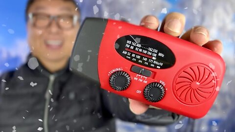 Be Prepared With This Emergency Crank Weather Radio