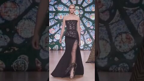 Tony Ward Couture Fall/Winter 2018-2019 Collection