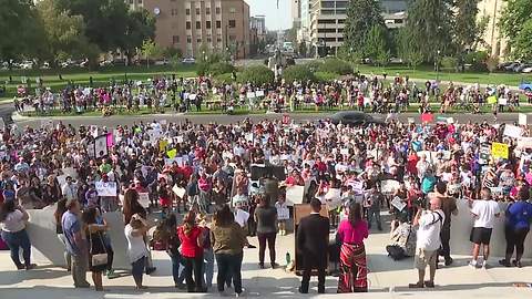 Hundreds show support for DACA recipients in Boise