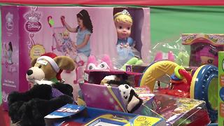 The Salvation Army spreads holiday cheer in Tucson