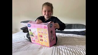 Unboxing VTech Dog for her little sister