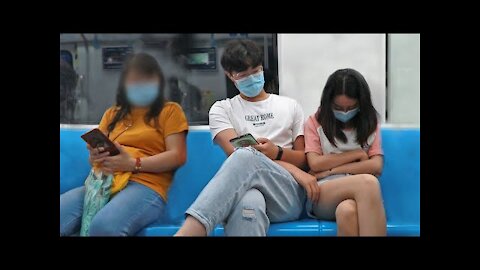 When a Girl is Molested on the Subway | Social Experiment