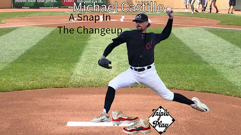 Michael Castillo a snap in the change up