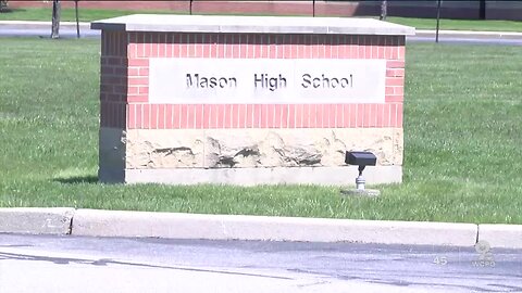 Parents angered after Mason High School seniors gather amid outbreak
