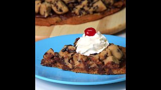 Chocolate Chip Cookie Dough Pizza [GMG Originals]