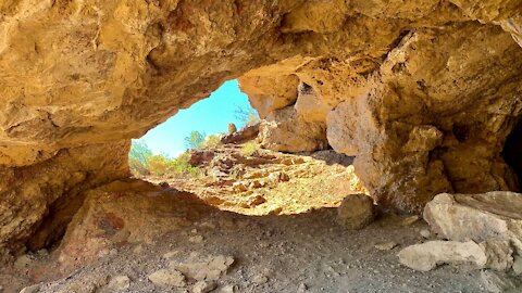 Desert Arch in Arizona