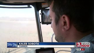 Schuyler community helps with harvest for farmer recovering from West Nile Virus