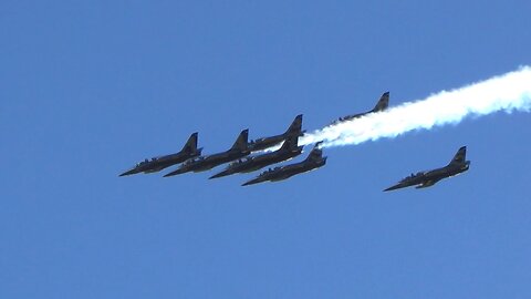 Breitling Jet Team in HD at the Abbotsford Airshow Twilight Show
