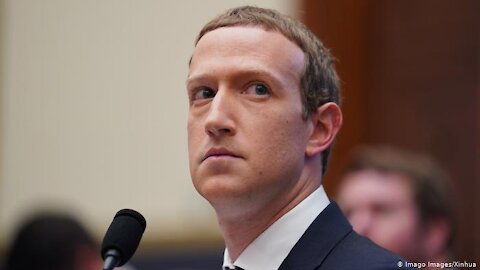 “Era un humano” 👀 El confuso momento de Mark Zuckerberg en una conferencia [VIDEO]