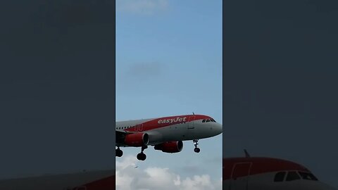 easyJet Landing Gibraltar #aviation
