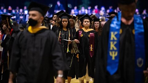 VCU Graduates Walk Out During Youngkin Commencement Speech