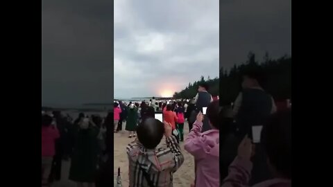 SOLEIL ARTIFICEL en Chine - Non c'est le lancement d'une fusée !