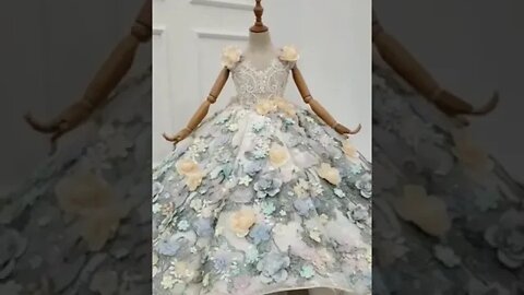 What is the Dress trend for 2022