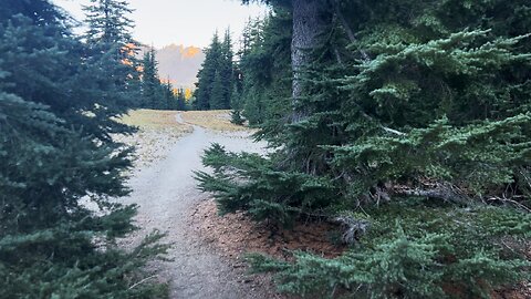 First Views of Broken Top Hiking to No Name Lake! | Three Sisters Wilderness | 4K | Central Oregon