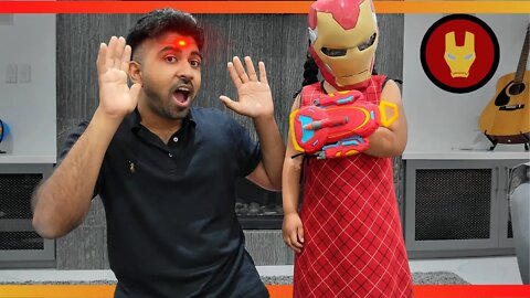 Evana and Brother PLAY Marvel Avengers Mech Strike Iron Man Strikeshot Gauntlet