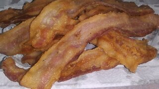 BACON DUSTED