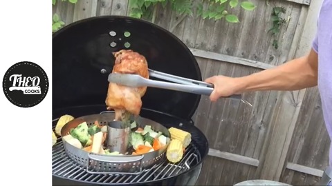 Beer Can Chicken on the BBQ by Theo Michaels