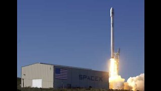'Falcon Heavy': l'atterraggio del razzo più potente del mondo