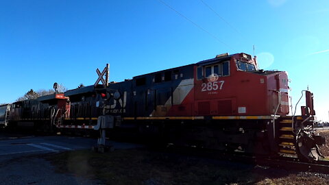 CN 2857 CN 3818 CN 2883 & CN 3907 Mixed Freight Train West On Strathroy Sub