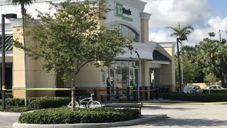 Bank robbery investigated in suburban West Palm Beach