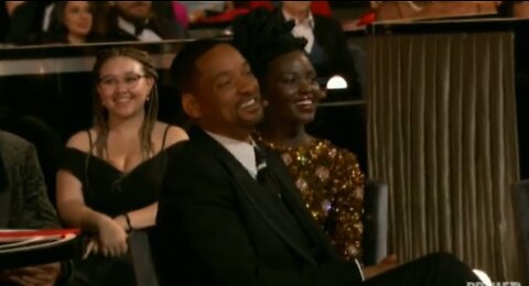 Will Smith smacks Chris Rock @ Oscars. Full “joke and reaction.”