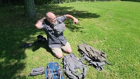 Hill people Gear review: Decker pack ,waste pack, Tarahumara, Umlindi and search and rescue pack.