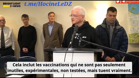 Roger Hodkinson a tenu une conférence de presse mettant en cause les "vaccins" et les gouvernements