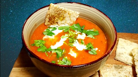 Roasted Garlic Tomato Soup / Easy Creamy Soup for Cold Days