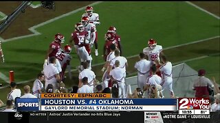 Jalen Hurts leads Oklahoma to 49-31 season-opening defeat of Houston