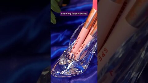 Discovering the Magic of Cinderella x Spectrum Makeup Brushes!