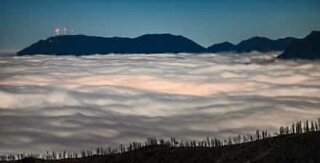 Time-lapse mostra oceano de nuvens sobre Colorado Springs