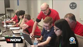 FAU program helps students with autism find jobs