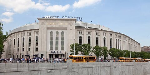 NEW YORK YANKEES STARTS PAYING EMPLOYEES IN #BITCOIN