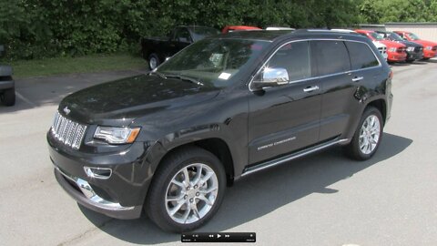 2014 Jeep Grand Cherokee Summit V8 Start Up, Exhaust, and In Depth Review