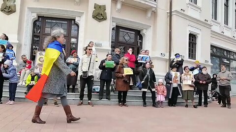 Protest Piatra Neamt: Spunem NU separarii arbitrare a copiilor din familii si oraselor de 15 minute