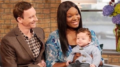 Black Mum Gives Birth to White "One in a Million Baby Model"