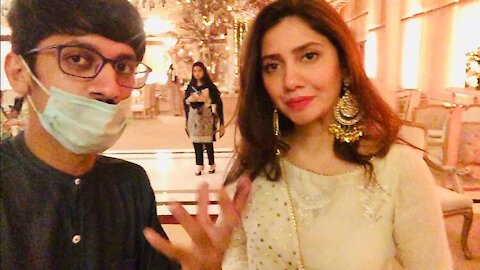 haider ali khan meets mahira khan at the wedding