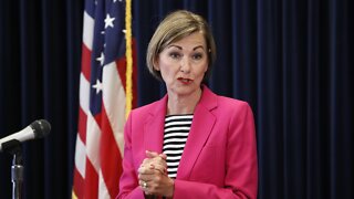 Iowa Governor Signs Waiting Period Abortion Law