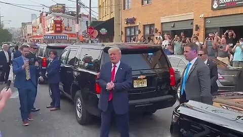 Trump was welcomed with resounding cheers during his visit to Pat's King of Steaks in Philadelphia.