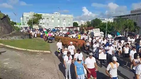 Protest against vaccine mandates in San Juan, Puerto Rico
