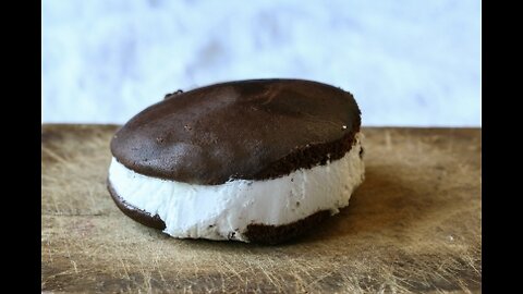 Amish Whoopie PIes