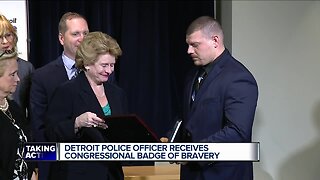 DPD officer who was shot given Congressional Badge of Bravery